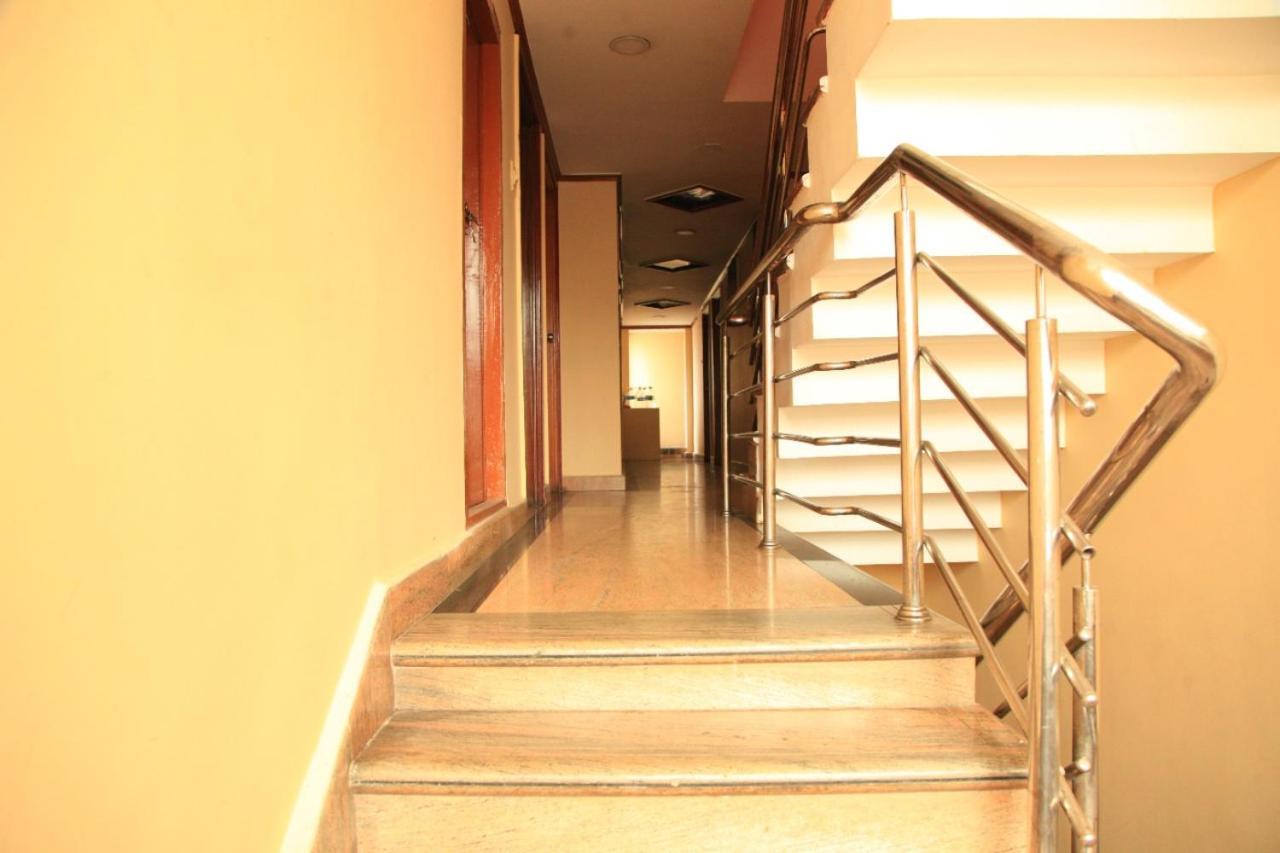 Hotel Shiv Shanthi Inn Moorthi Hospitality Ooty Exteriér fotografie
